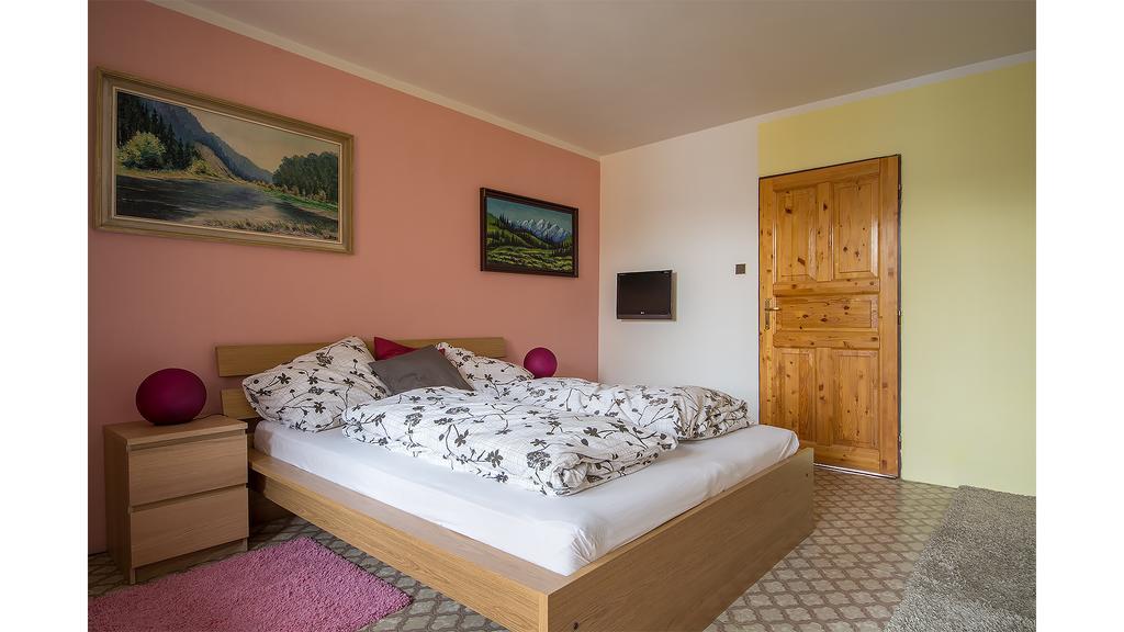 Apartman Vrane Vrane nad Vltavou Ngoại thất bức ảnh