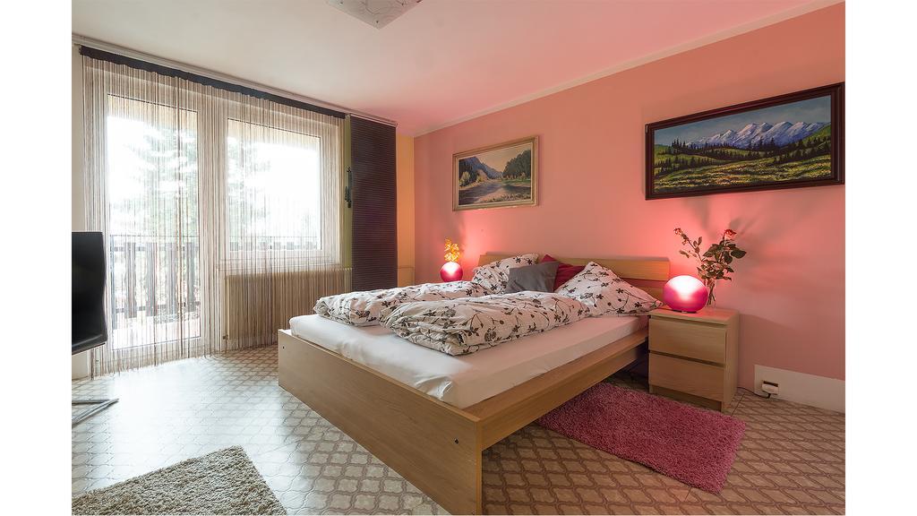Apartman Vrane Vrane nad Vltavou Ngoại thất bức ảnh